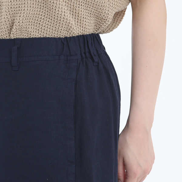 後ろはゴム仕様（ネイビー）