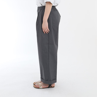 HEATHER GREY（モデル身長：163cm）