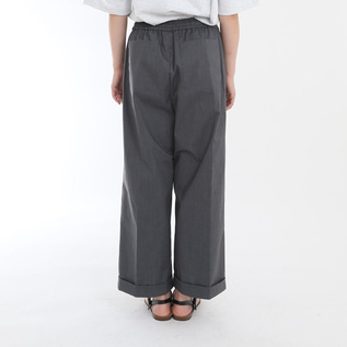 HEATHER GREY（モデル身長：163cm）