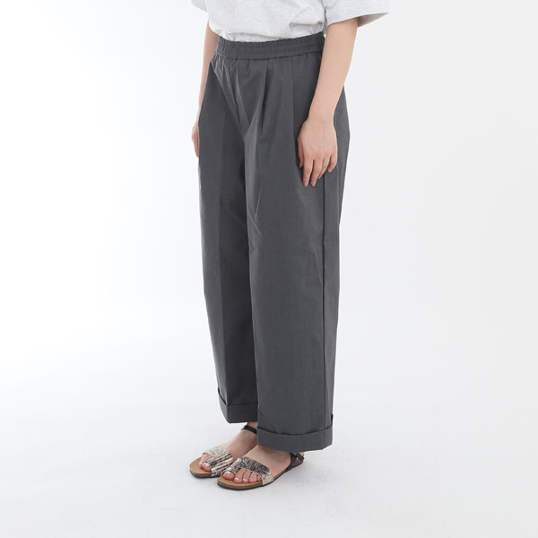 HEATHER GREY（モデル身長：163cm）