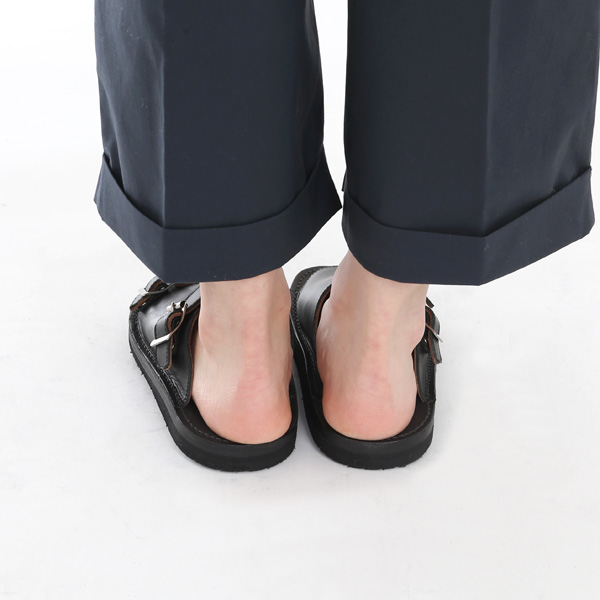 着用イメージ（BLACK）