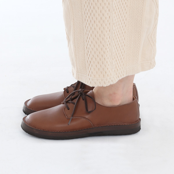 着用イメージ（BROWN）