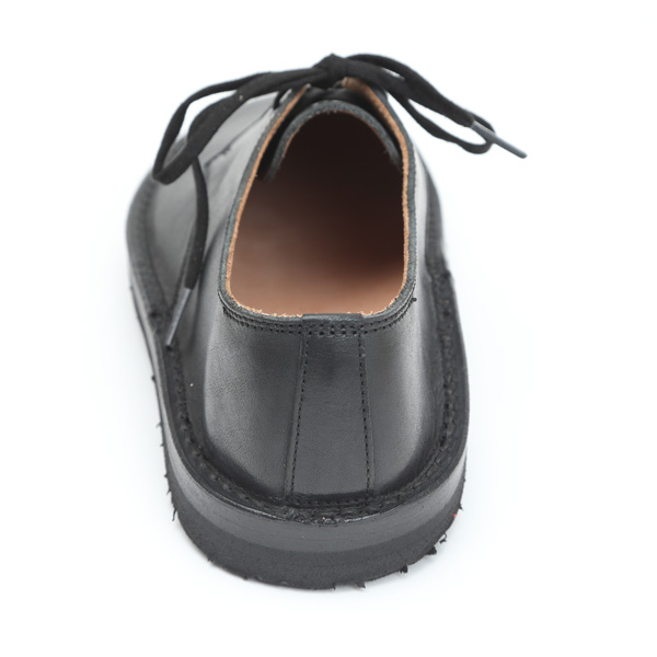 かかと側（BLACK）