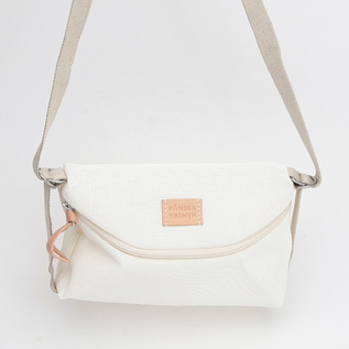 シンプルな長方形の形（WHITE）
