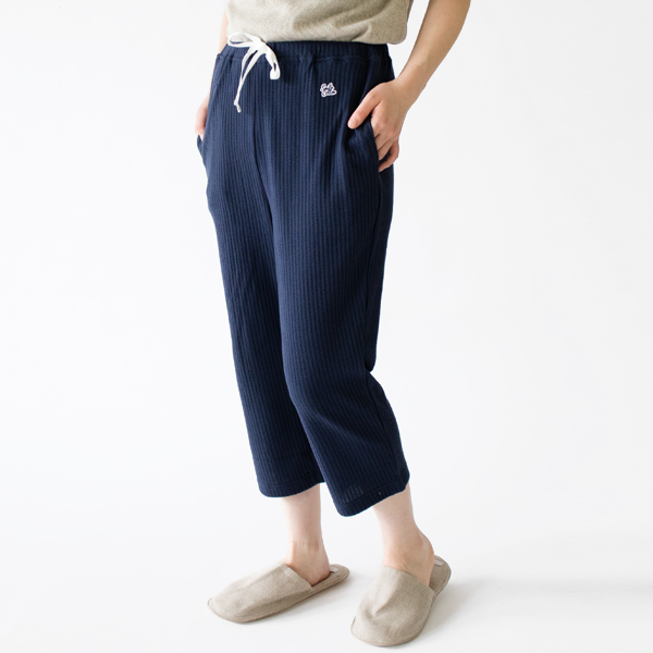 モデル身長：162cm（NAVY　サイズM）
