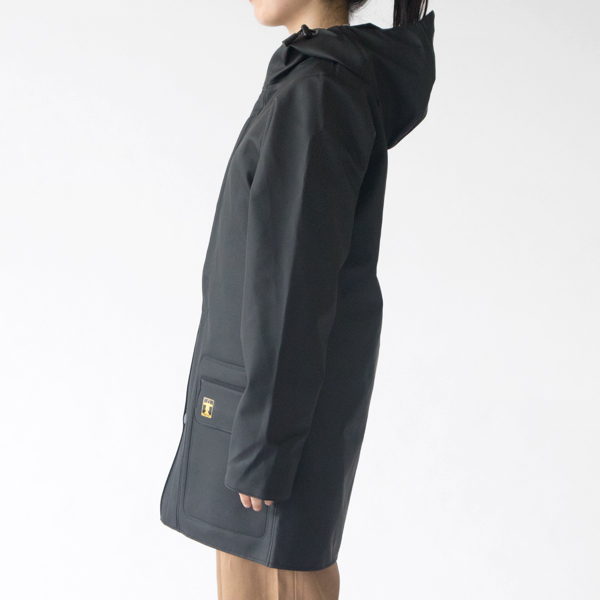モデル身長：152cm（女性向けサイズ着用）