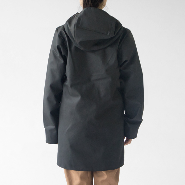 モデル身長：152cm（女性向けサイズ着用）